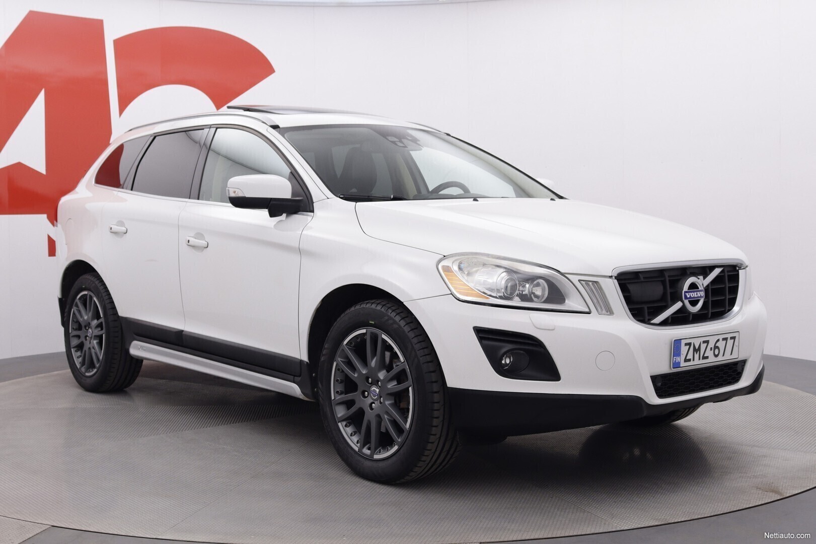 Volvo XC60 2 4D AWD Summum Huippuvarusteet Kattoluukku IDIS