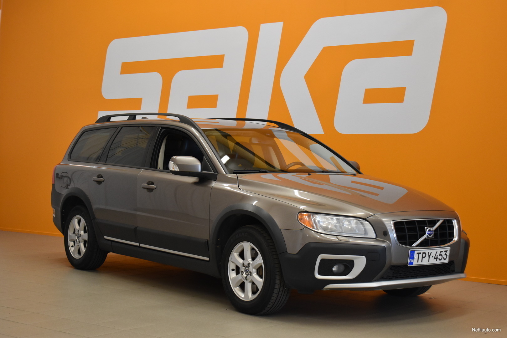 Volvo Xc D Awd Momentum Webasto Nahat Tutkat Vakkari