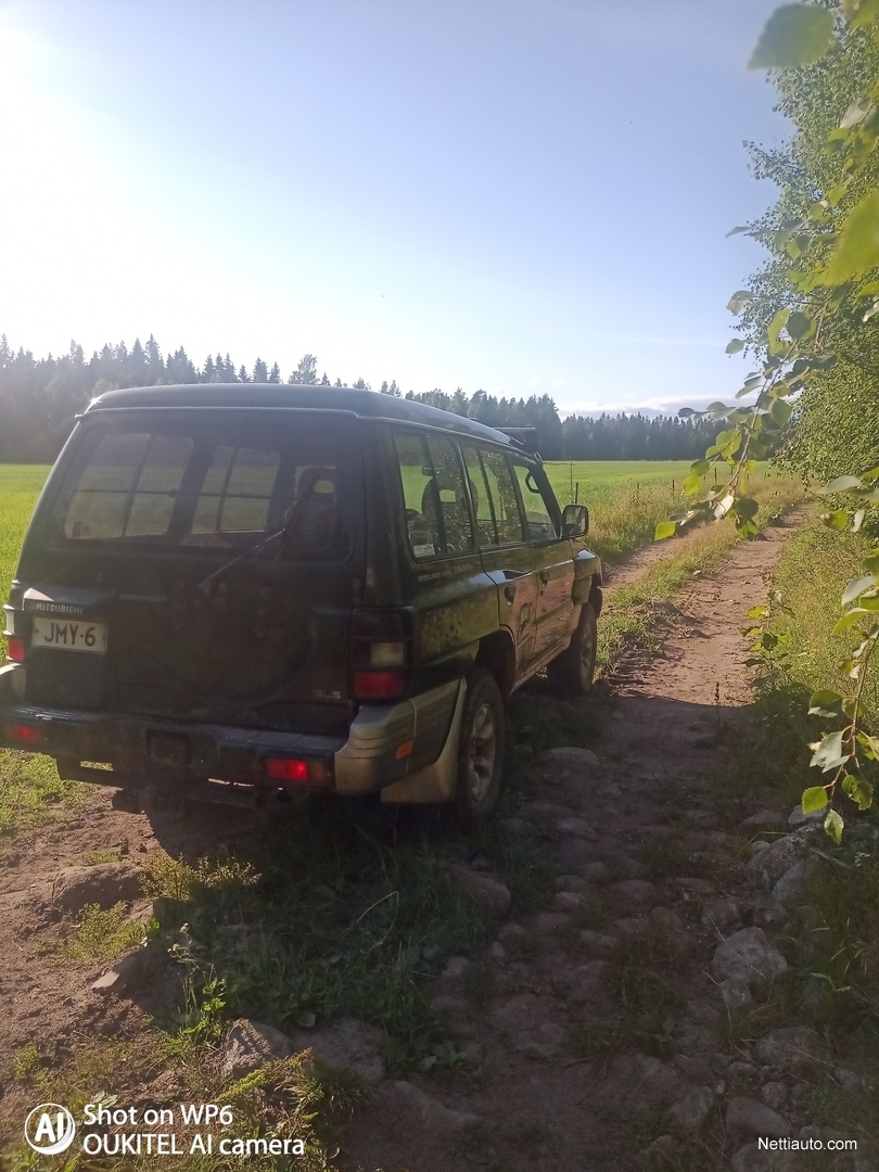 Mitsubishi Pajero 2 8TD GLS Wagon A Maastoauto SUV 1999 Vaihtoauto