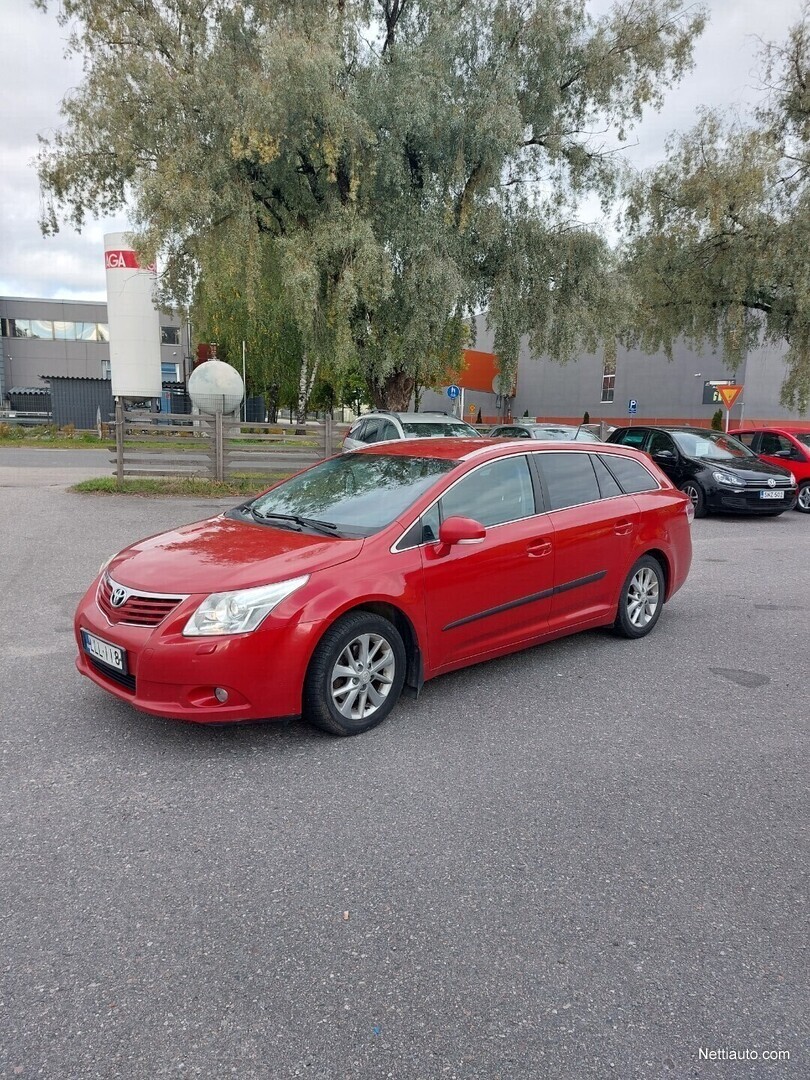 Toyota Avensis D D Linea Terra Wagon Rahoitus My S Ilman