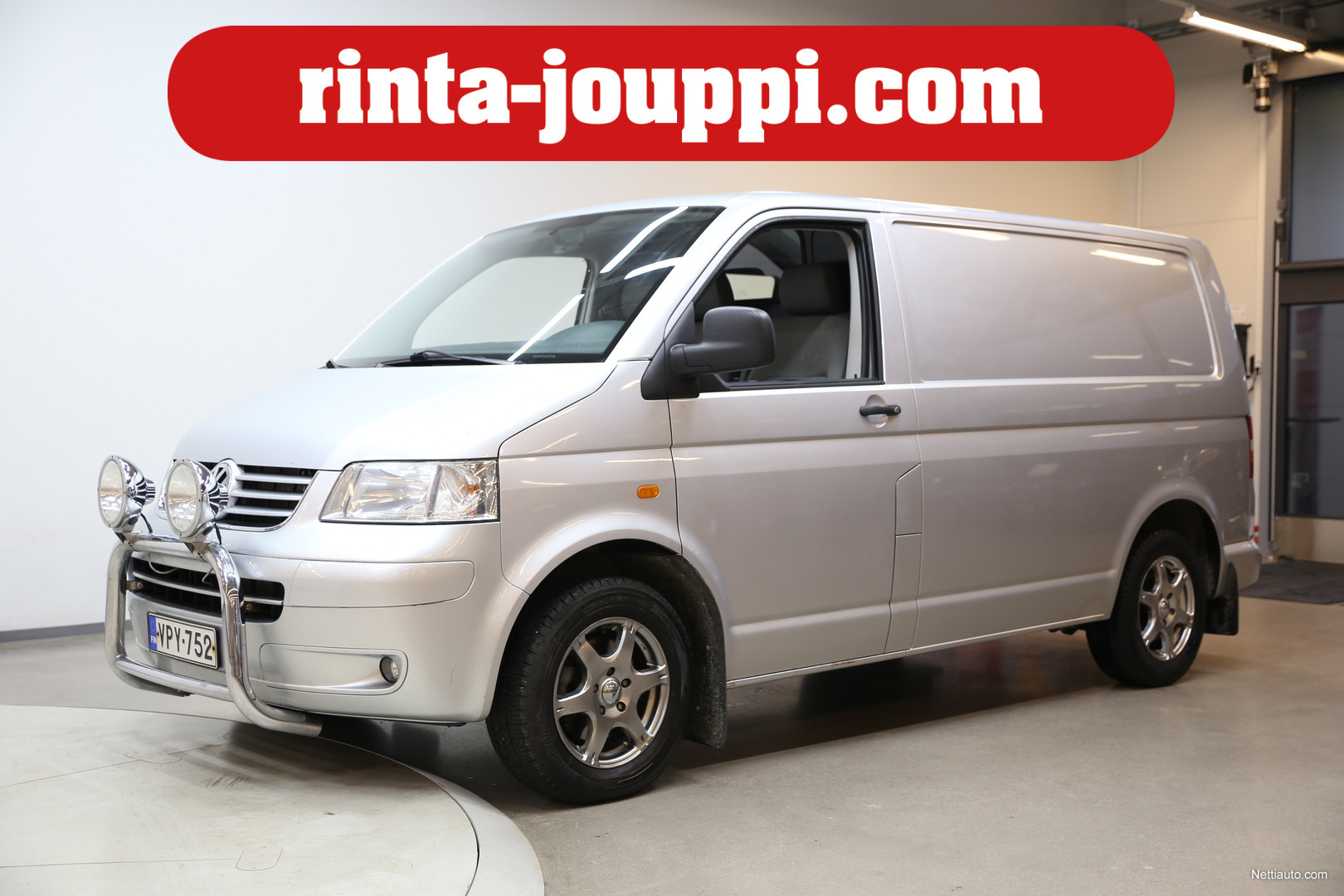 Volkswagen Transporter umpipak pitkä 2 5 TDI 96 kW 4MOTION Neliveto