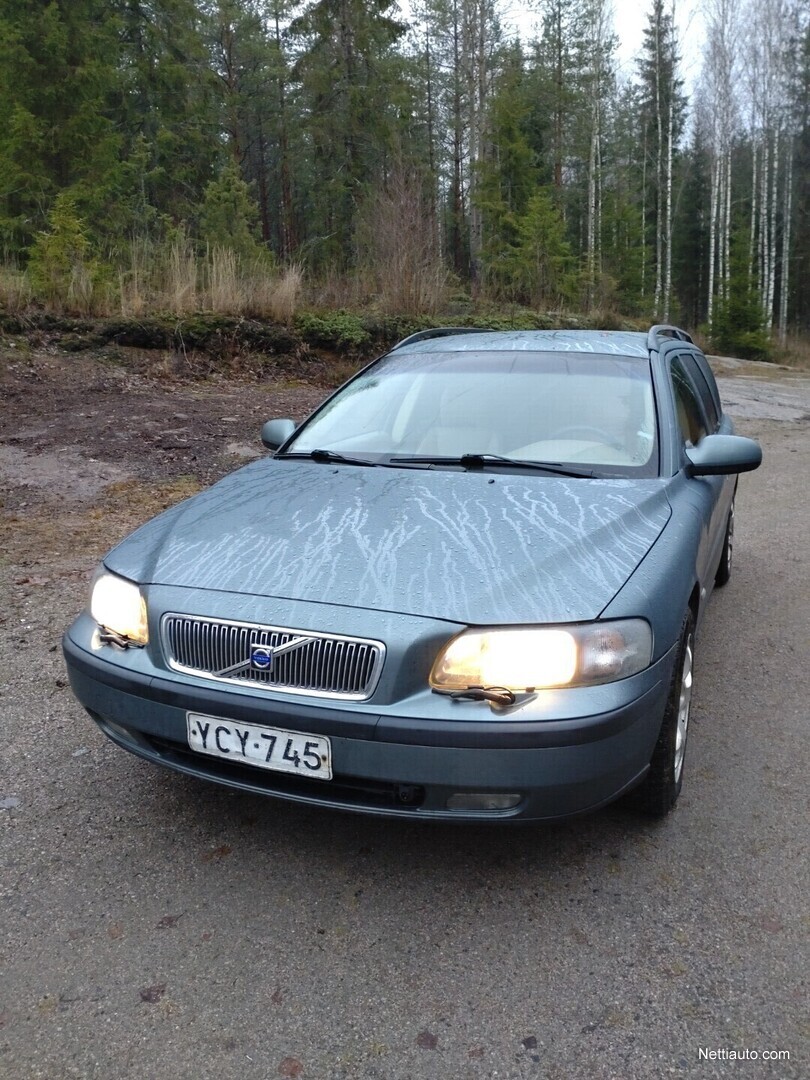 Volvo V70 5D V70 STW 2 4T AUT GEARTRONIC Farmari 2000 Vaihtoauto