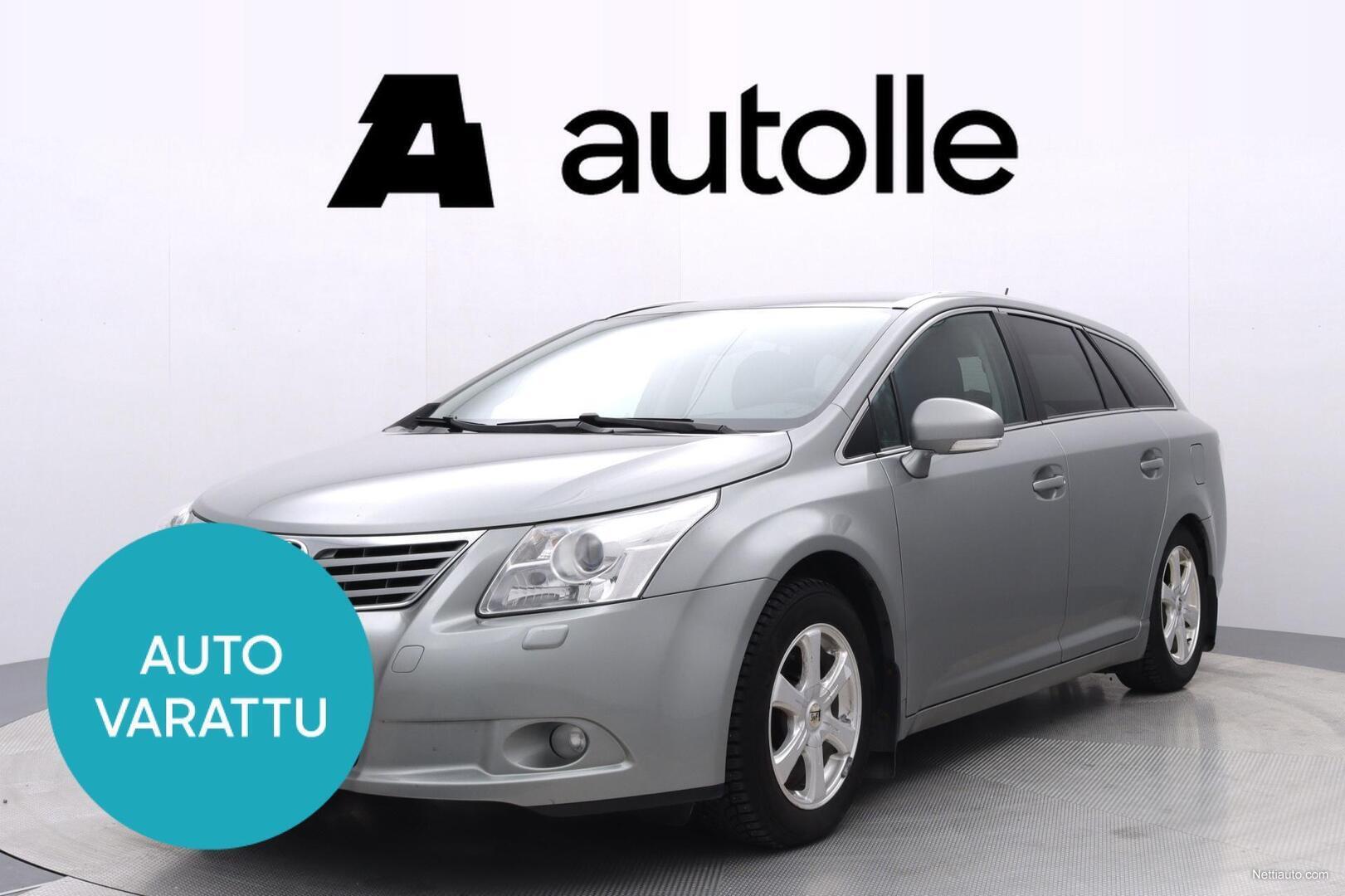 Toyota Avensis Valvematic Wagon Multidrive S Linea Sol Plus Hv