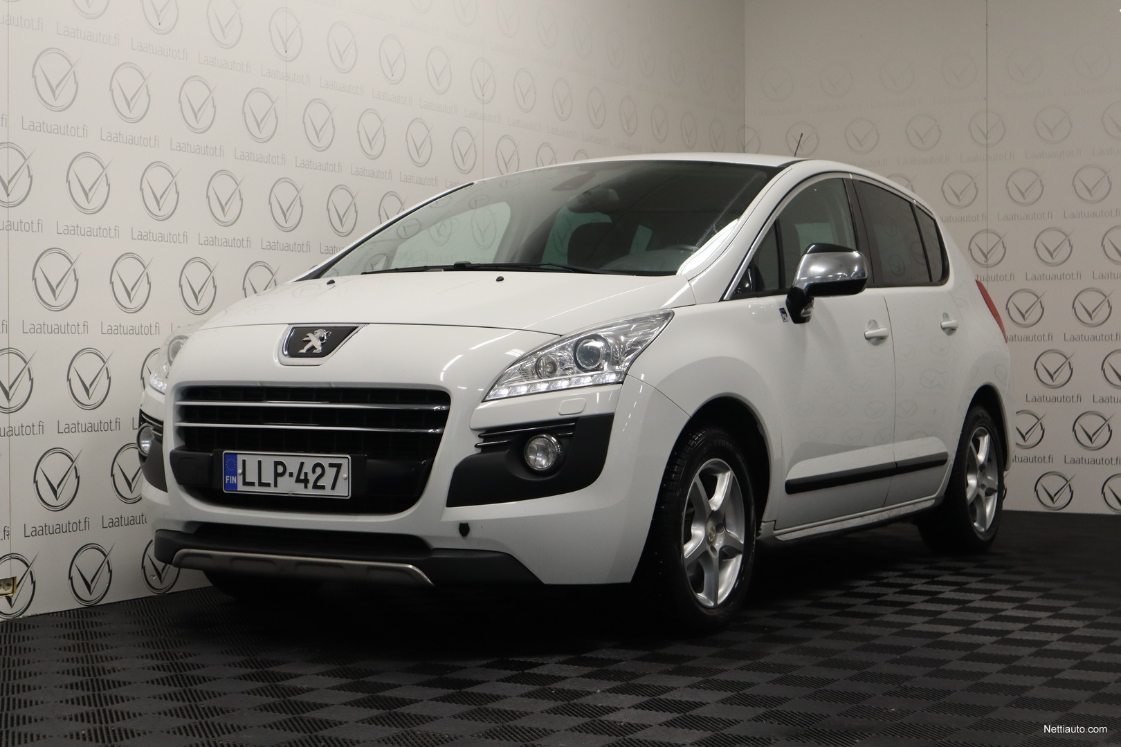 Peugeot 3008 HYbrid4 Active HDi AWD Korkotarjous Alk 1 99