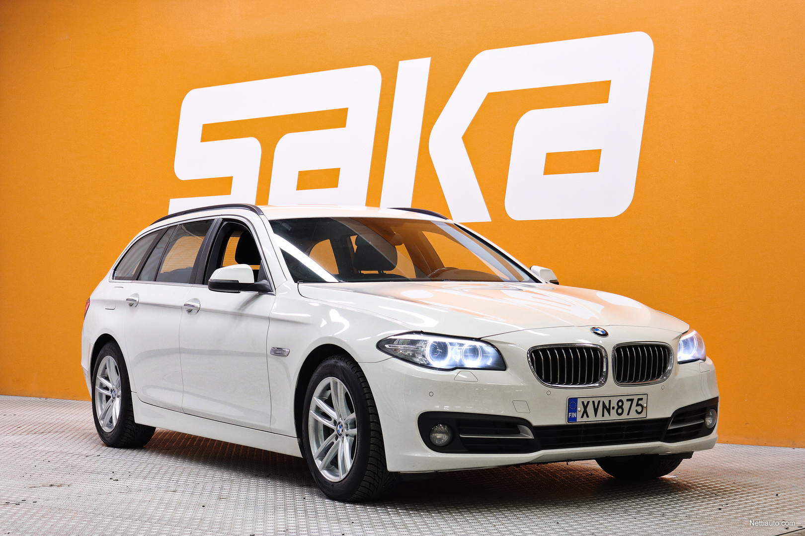 BMW 520 F11 Touring TwinPower Turbo A XDrive Business Automatic