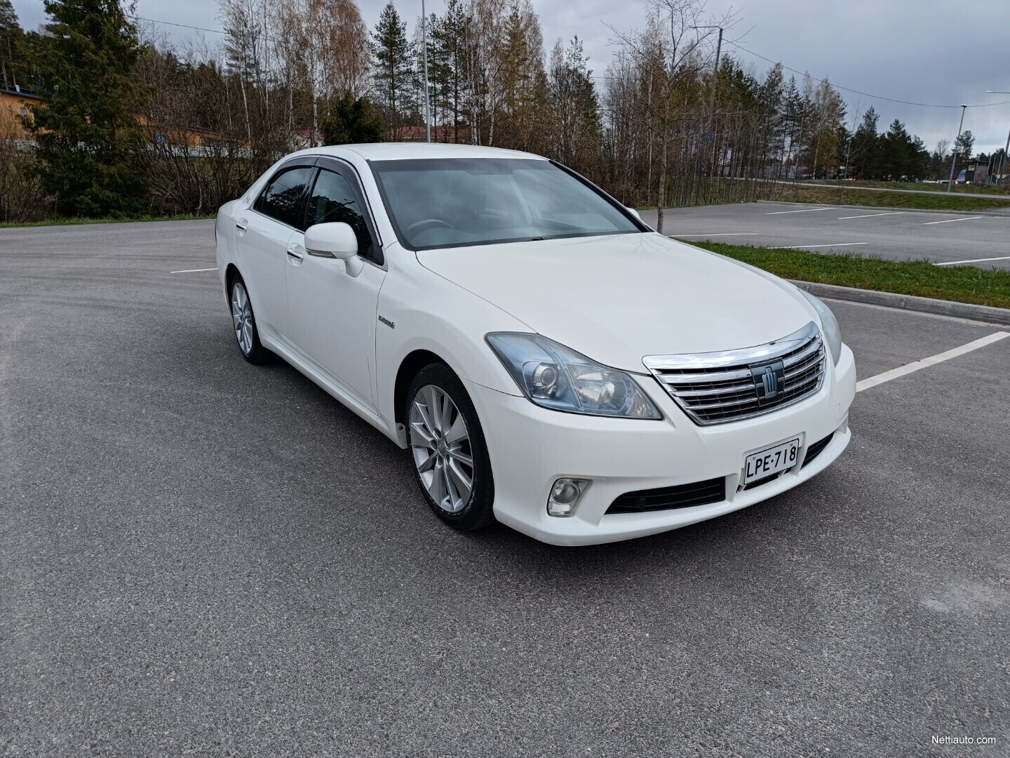 Toyota Crown Gws Hybrid Porrasper Vaihtoauto Nettiauto