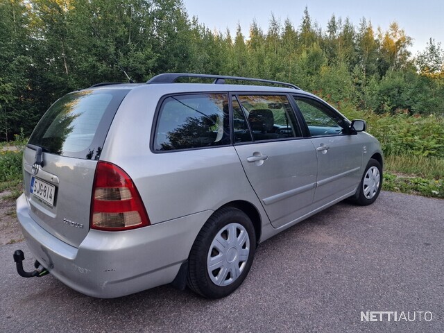 Toyota Corolla Farmari Farmari Vaihtoauto Nettiauto