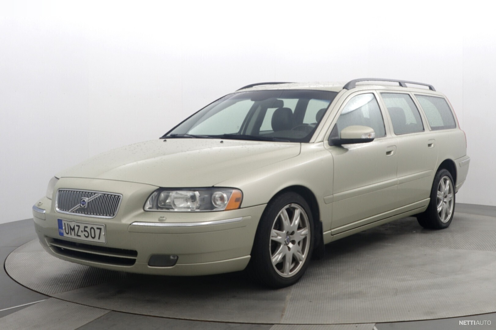 Volvo V D Awd Classic Sportswagon Geartr Huippu Hieno Yksil