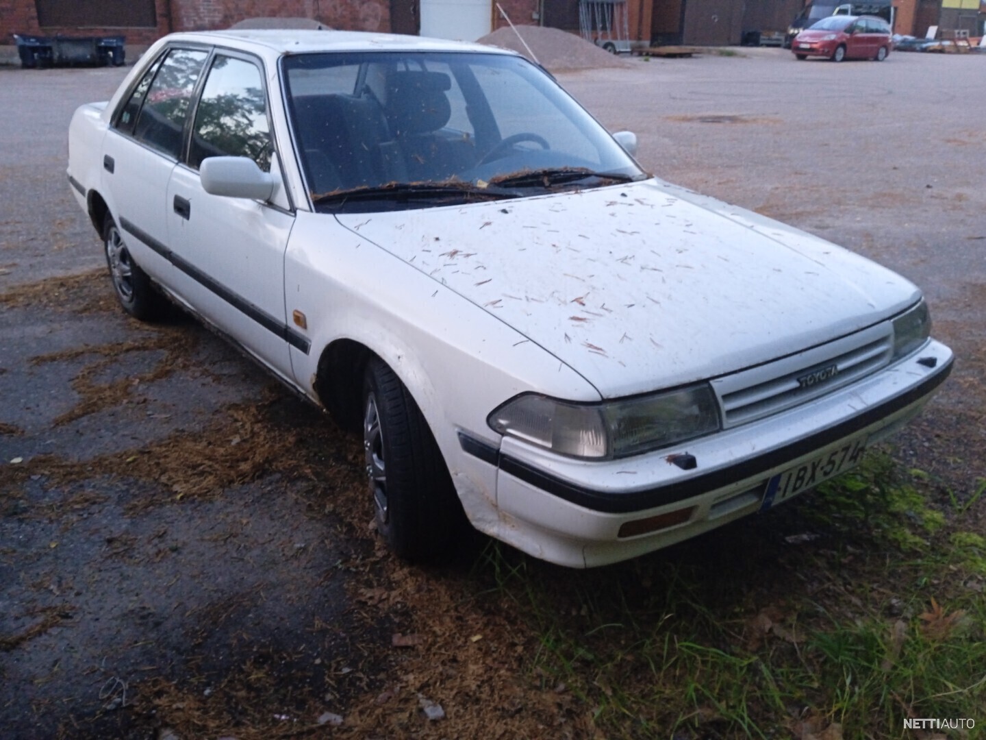 Toyota Carina II Porrasperä 1988 Vaihtoauto Nettiauto