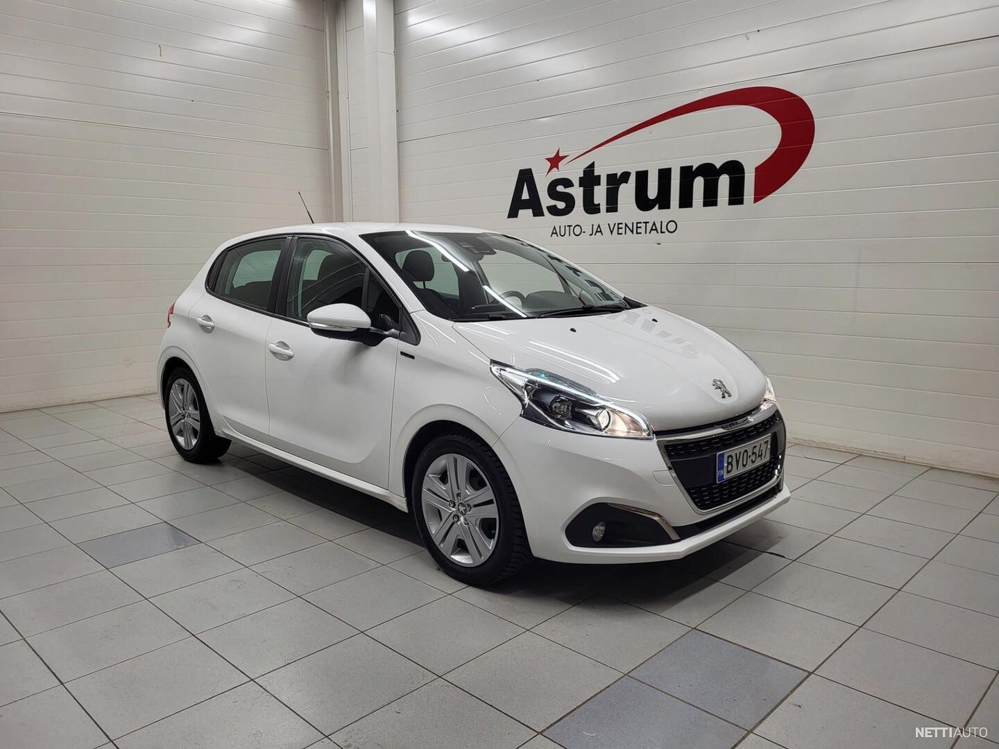 Peugeot 208 Signature PureTech 110 EAT6 Automaatti 5 Ov Korko 3 99