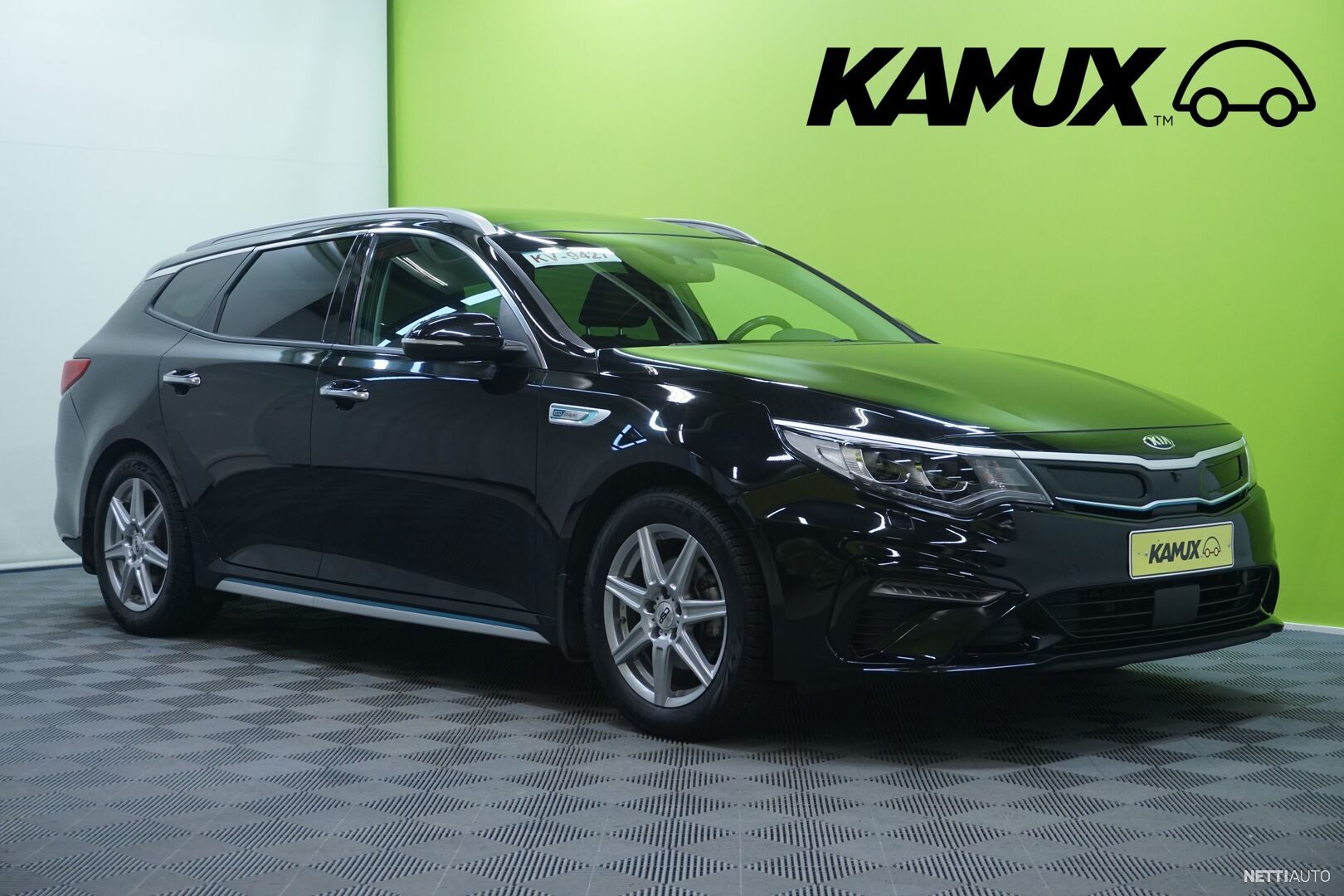 Kia Optima 2 0 GDI PHEV Business Luxury SW A T Harman Kardon 360