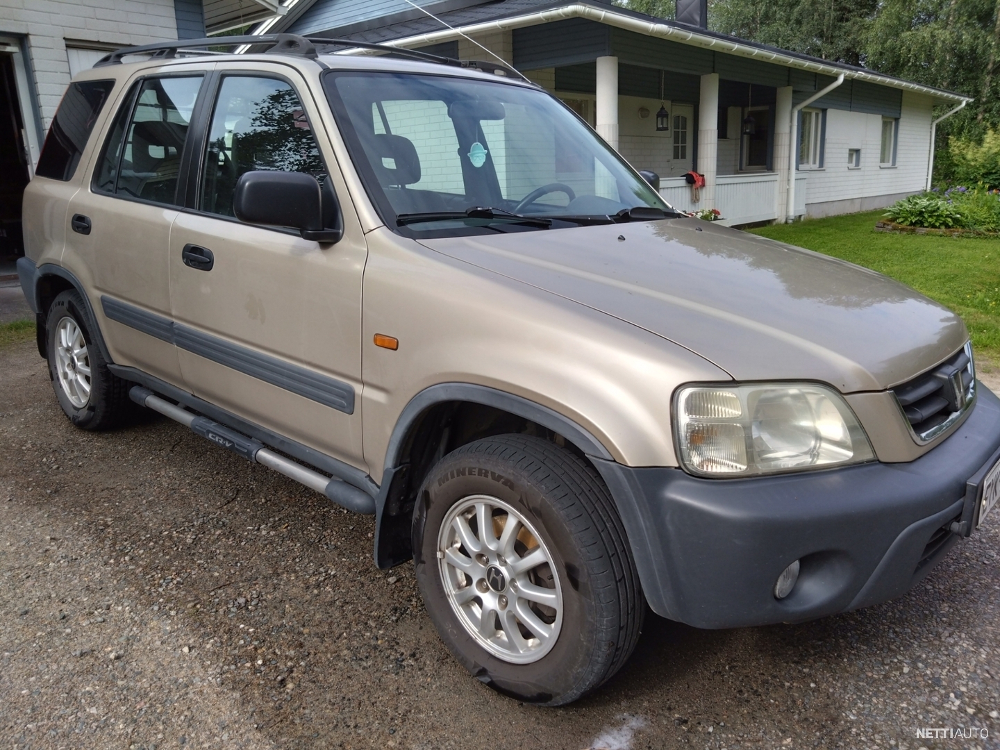 Honda CR-V kokemuksia - Lue käyttäjien autoarvostelut - Nettiauto