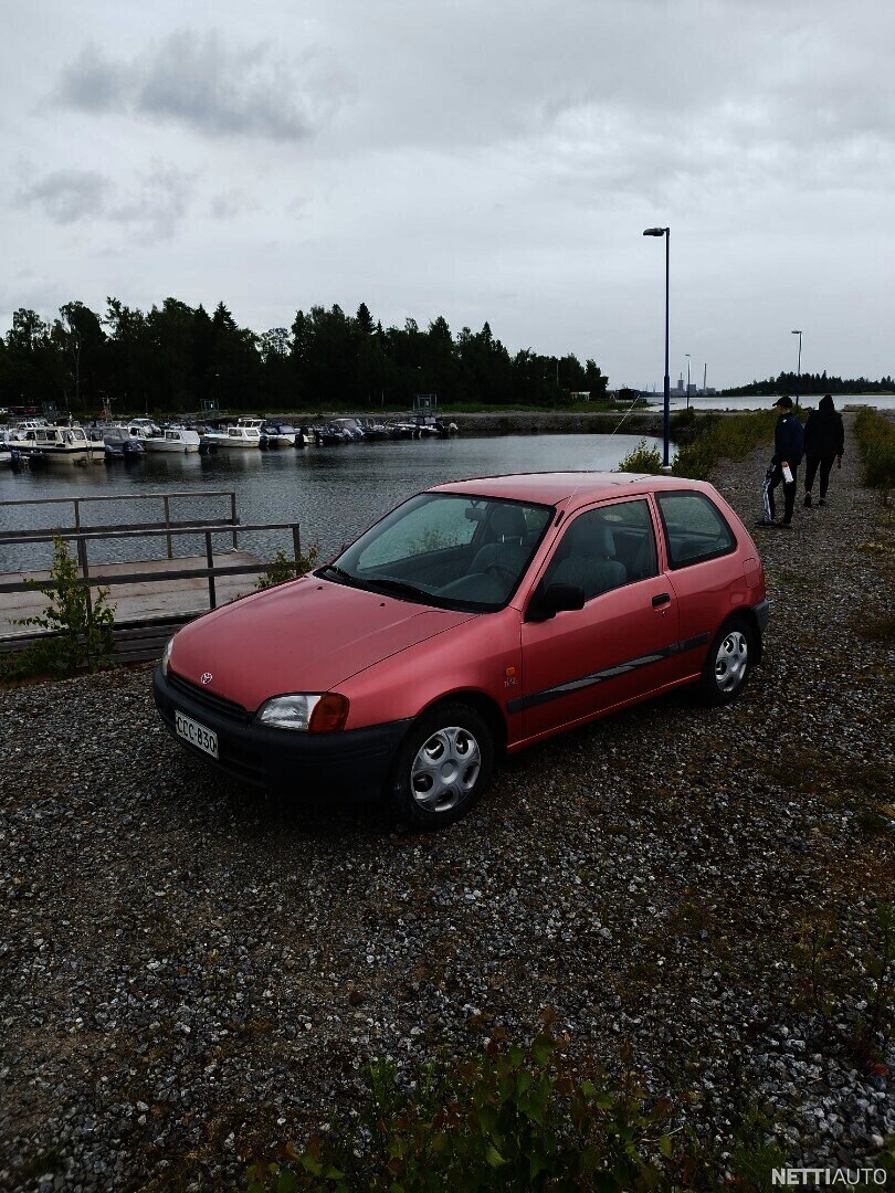 Toyota Starlet