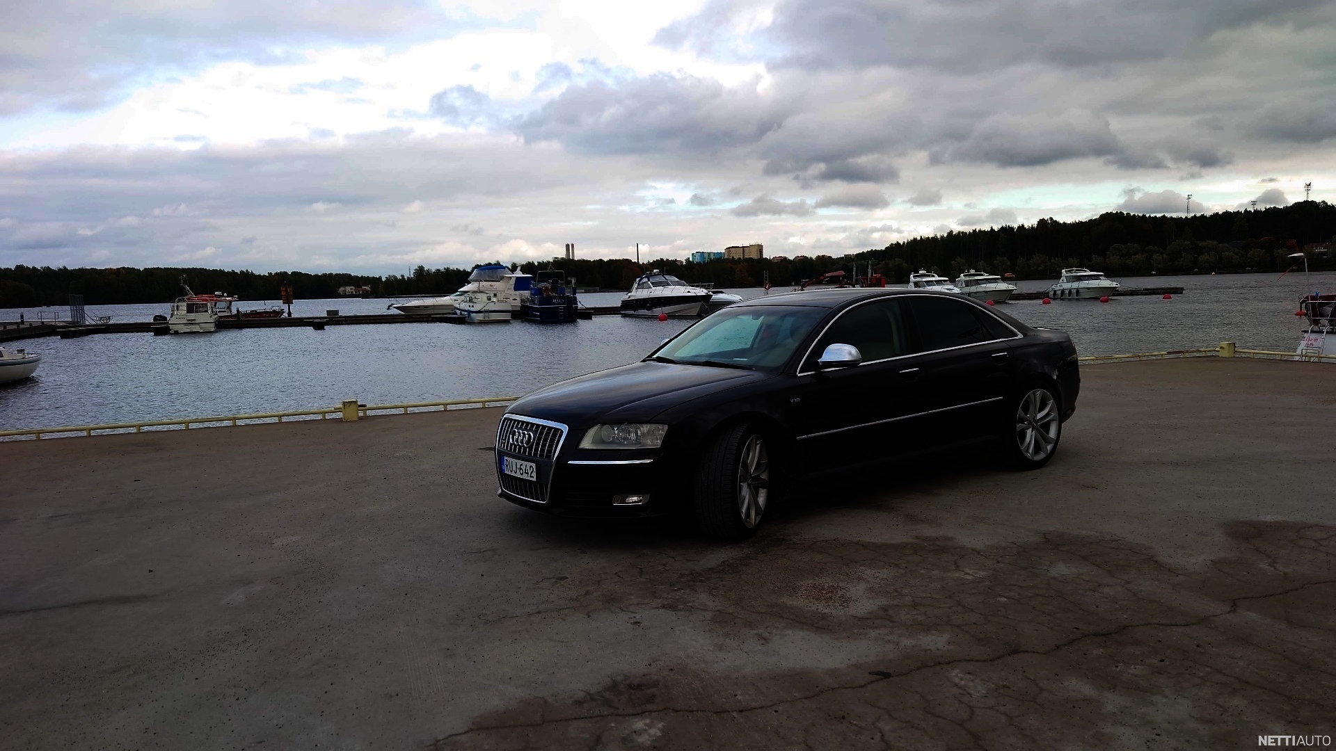 Audi S8