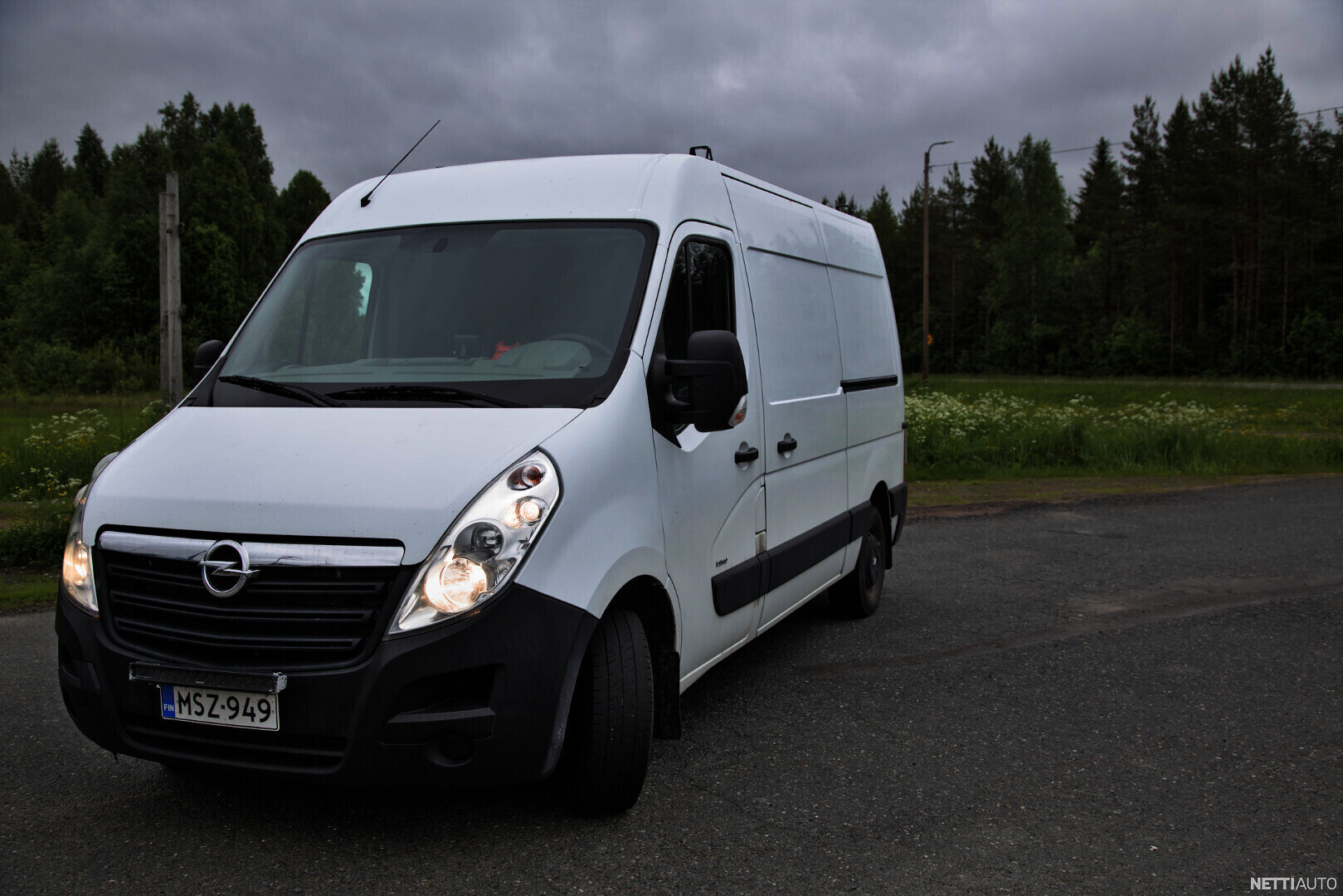 Opel Movano
