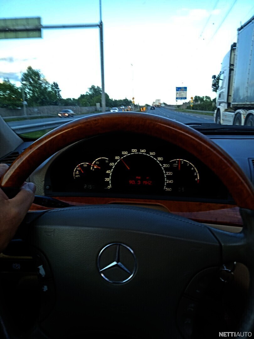 Mercedes-Benz S