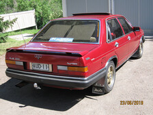 Audi 200
