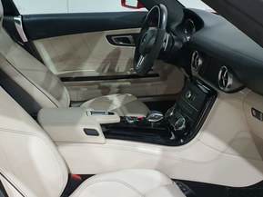 Mercedes-Benz SLS AMG