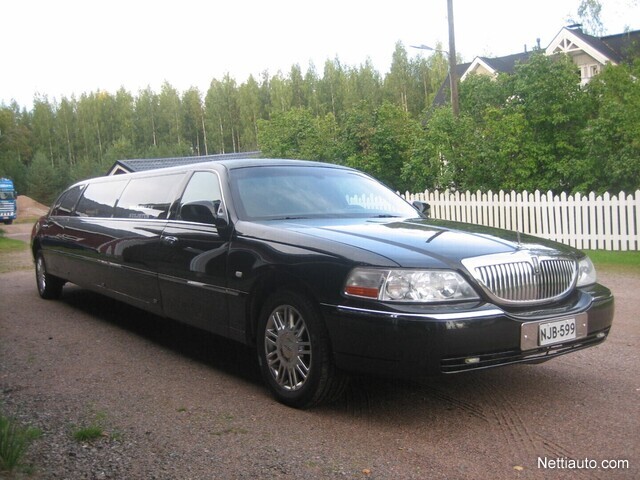 Lincoln Town Car