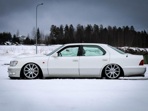 Lexus LS