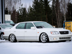 Lexus LS