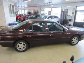 Peugeot 605