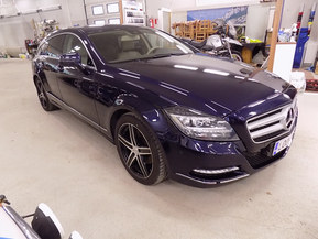 Mercedes-Benz CLS
