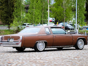 Cadillac De Ville