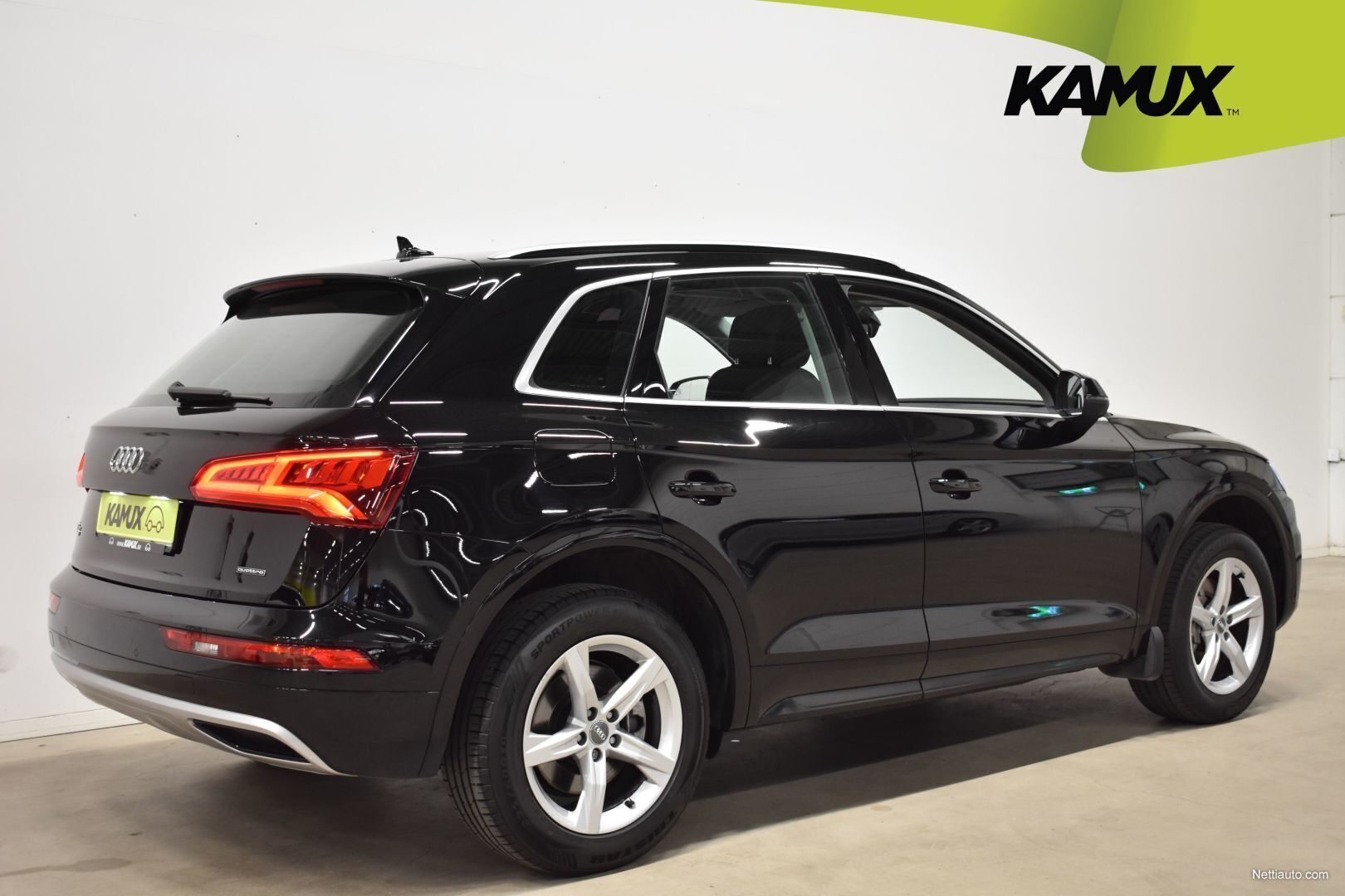 AUDI Q5 2.0 40 TDI Black Edition quattro S-Tronic Nuovi CHF 85'000.–