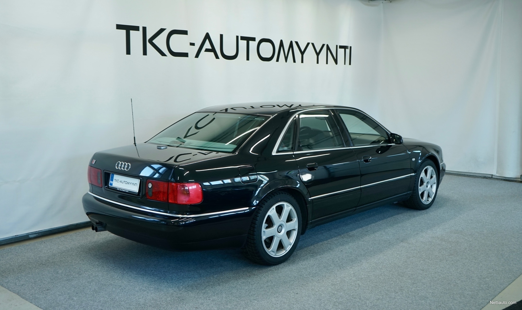 Audi S8 4.2 V8 Quattro 4d A HIENOKUNTOINEN S8! Xenon, Navi, Cruise