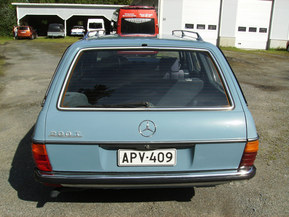 Mercedes-Benz 200