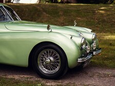 Jaguar XK-120