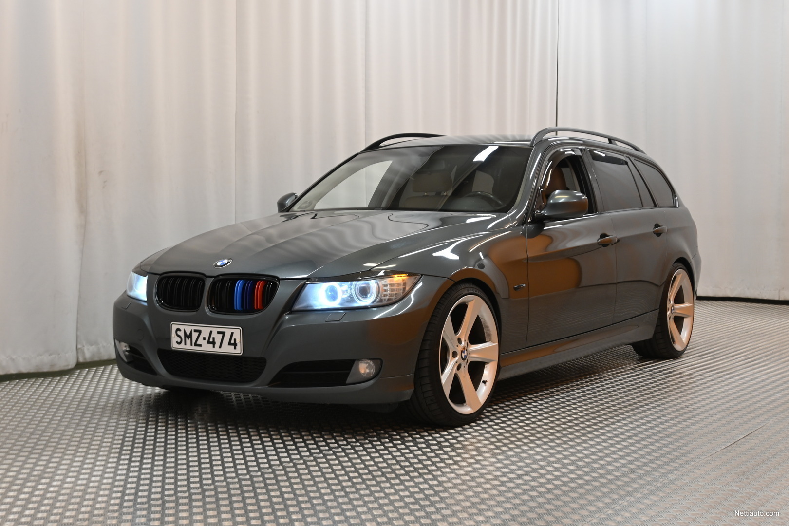 BMW 320 E91 Touring Lci - Korkotarjous alk. 2,99%! ** 19, Xenon, PDC,  Nahat, LCI ** Station Wagon 2009 - Used vehicle - Nettiauto