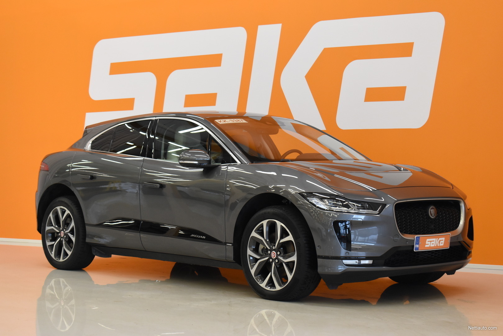 Jaguar i pace hse acc muistipenkit digimittaristo matrix led