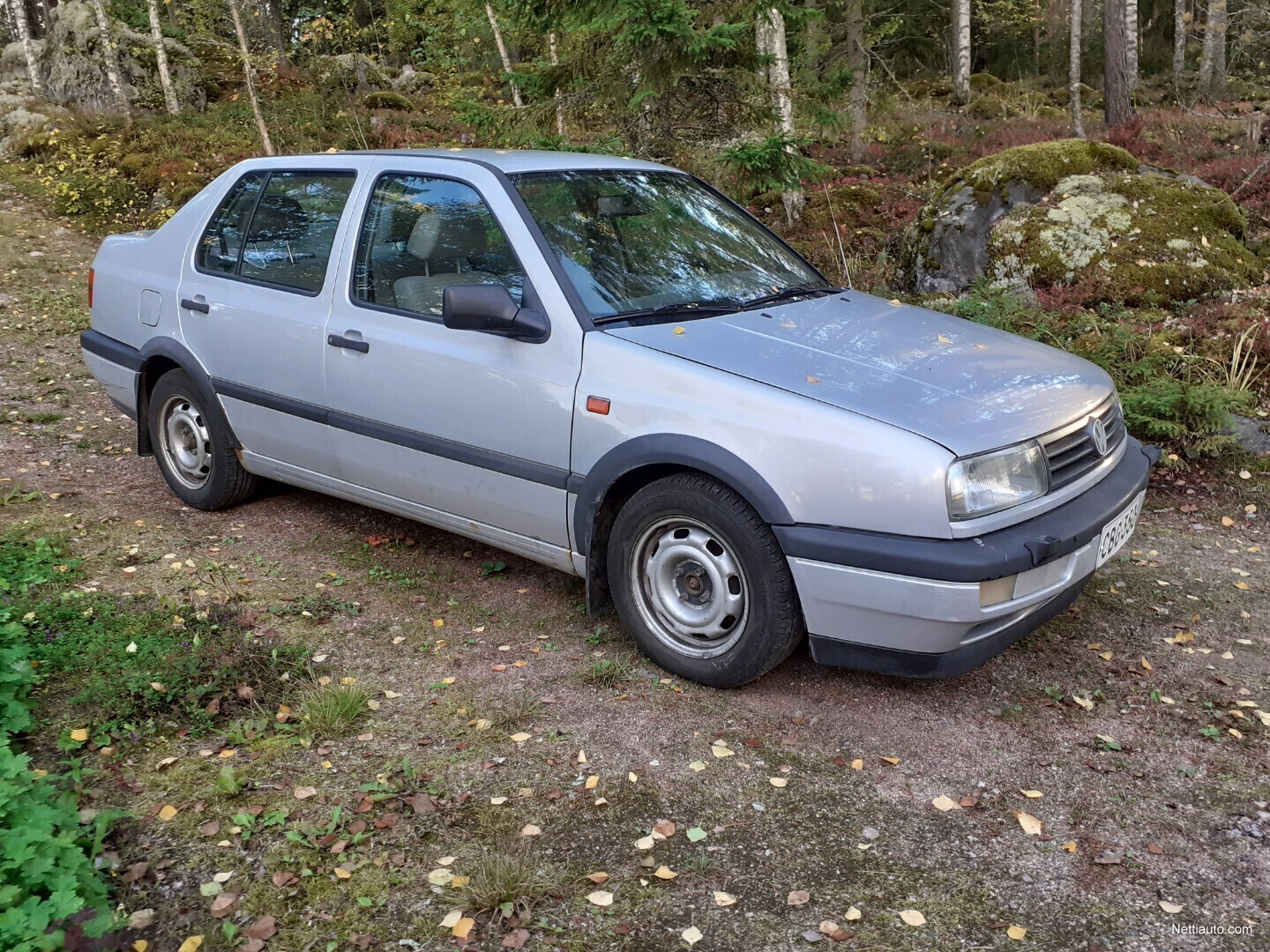 Volkswagen Vento 1.8i CL 4d 66kw Porrasperä 1992 - Vaihtoauto - Nettiauto