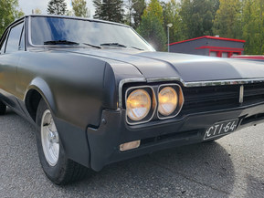 Oldsmobile Cutlass