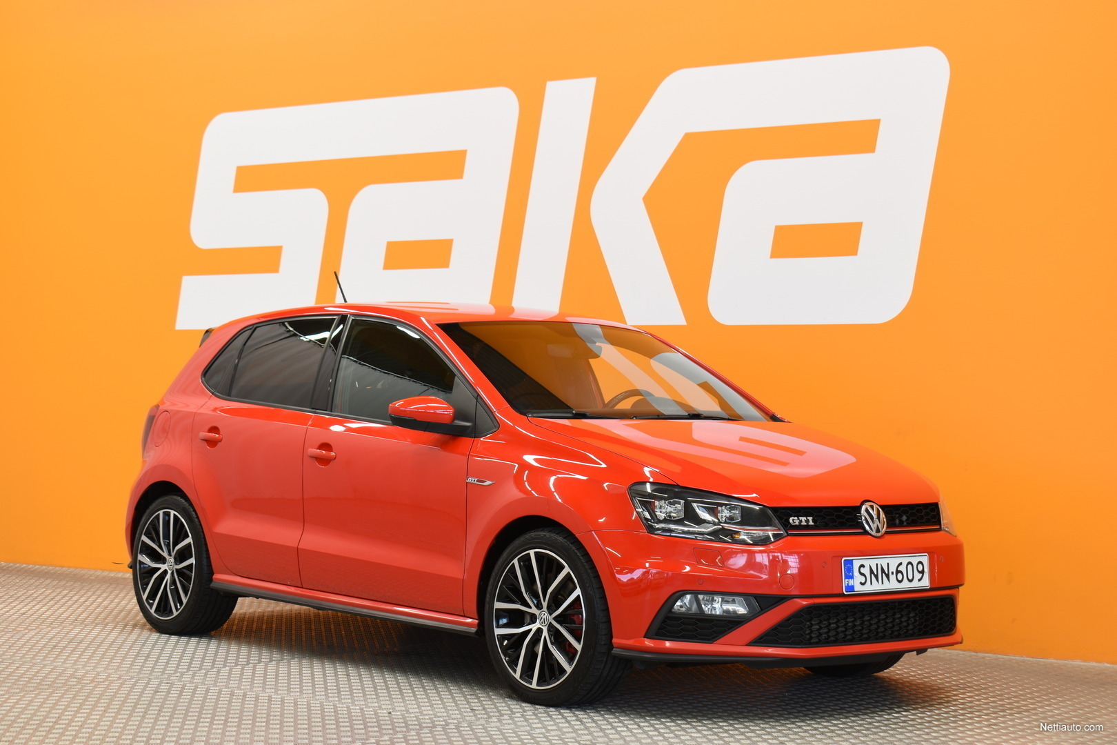 Volkswagen Polo GTI 1,8 TSI 141 kW (192 hv) BlueMotion Technology DSGautomaatti 4ovinen