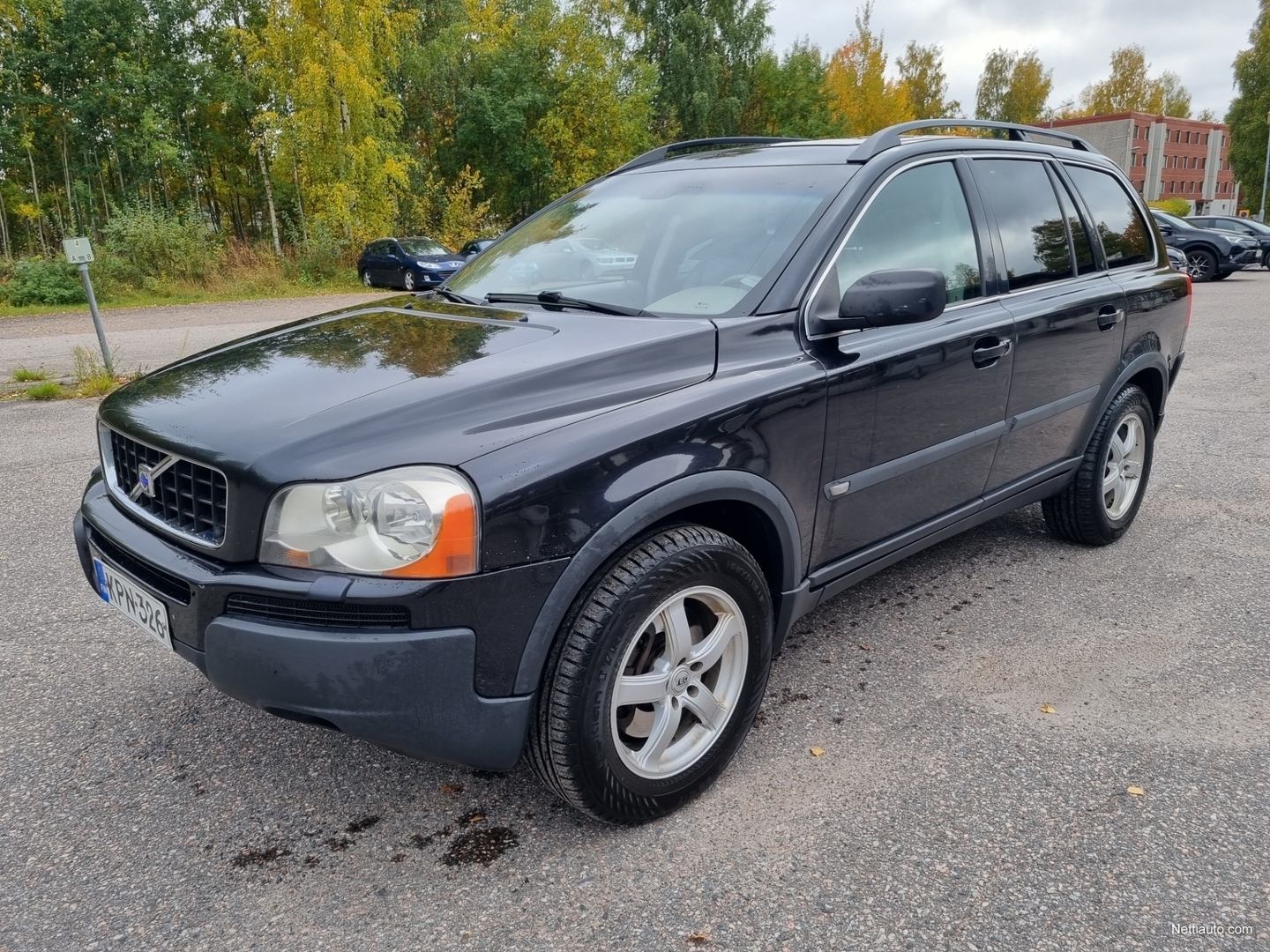 Volvo XC90 D5 AWD 5h Momentum All-terrain SUV 2005 - Used vehicle 