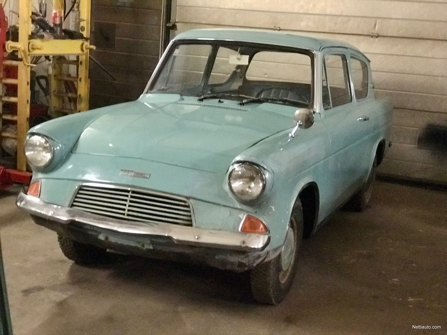 Ford Anglia 1200 Porrasperä 1965 Vaihtoauto Nettiauto