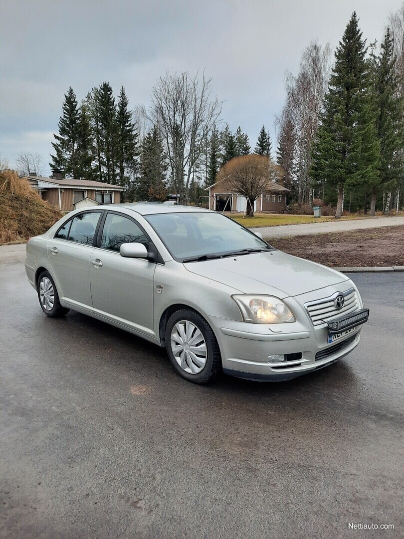 Toyota Avensis 2.0 D4D 126 Linea Sol Technical 4ov Porrasperä 2005 