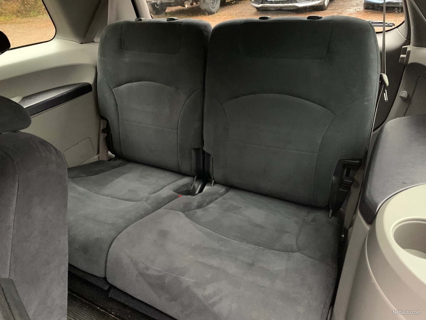 Mitsubishi shop grandis isofix