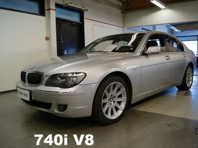 BMW 740