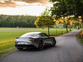 Aston Martin Vanquish