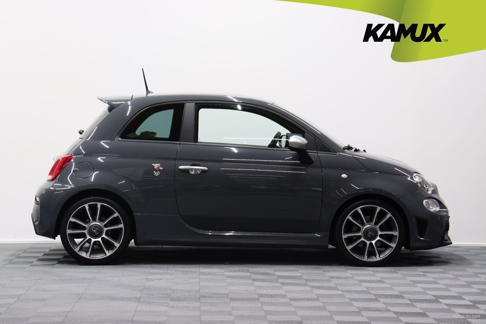 Abarth 595 Pista 1.4 T-Jet 165 KM (MT) - acceleration 0-100 km/h