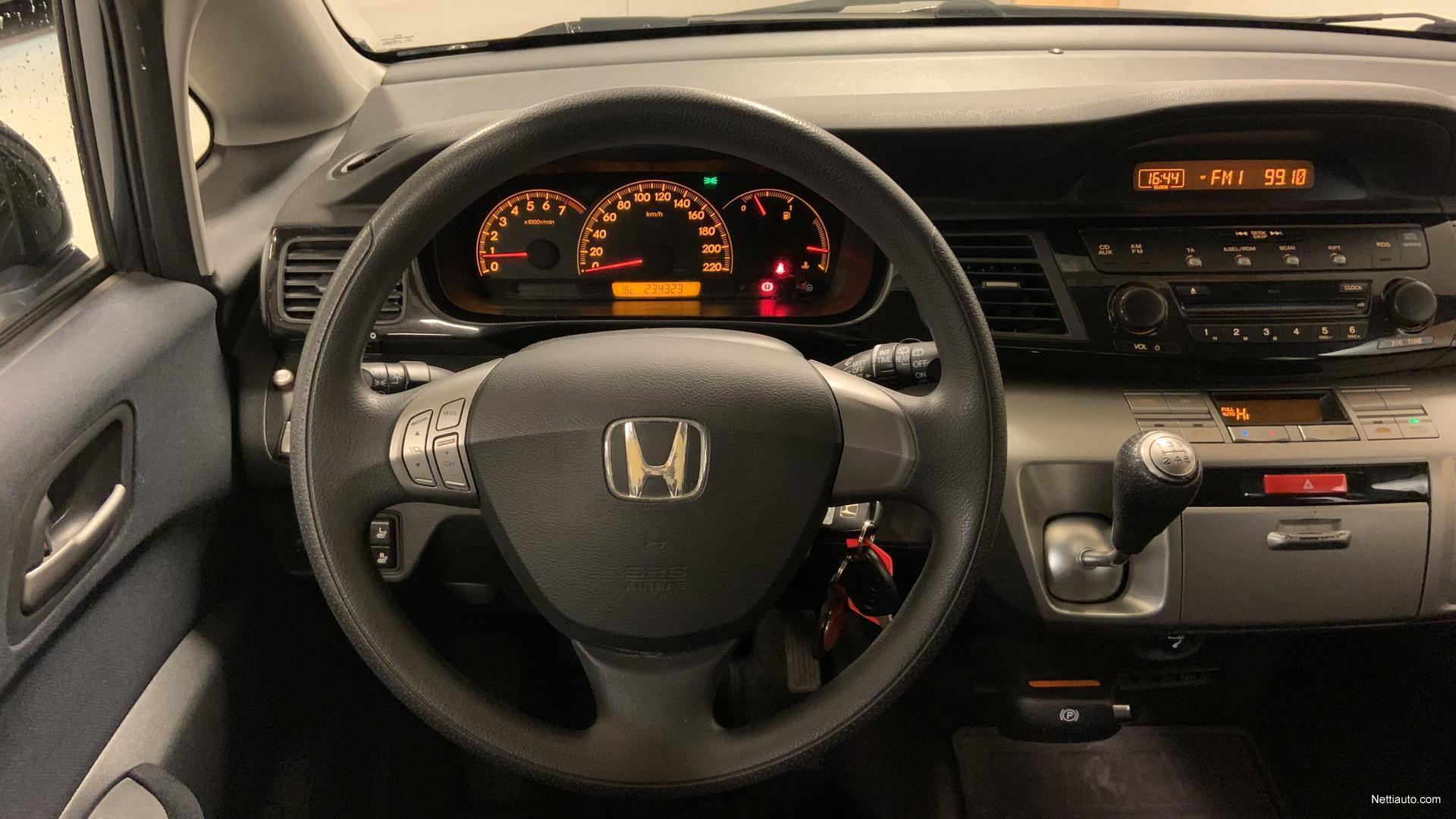 Honda FR V 1.7 Vtec Comfort 6 P Aut.ilmastointi