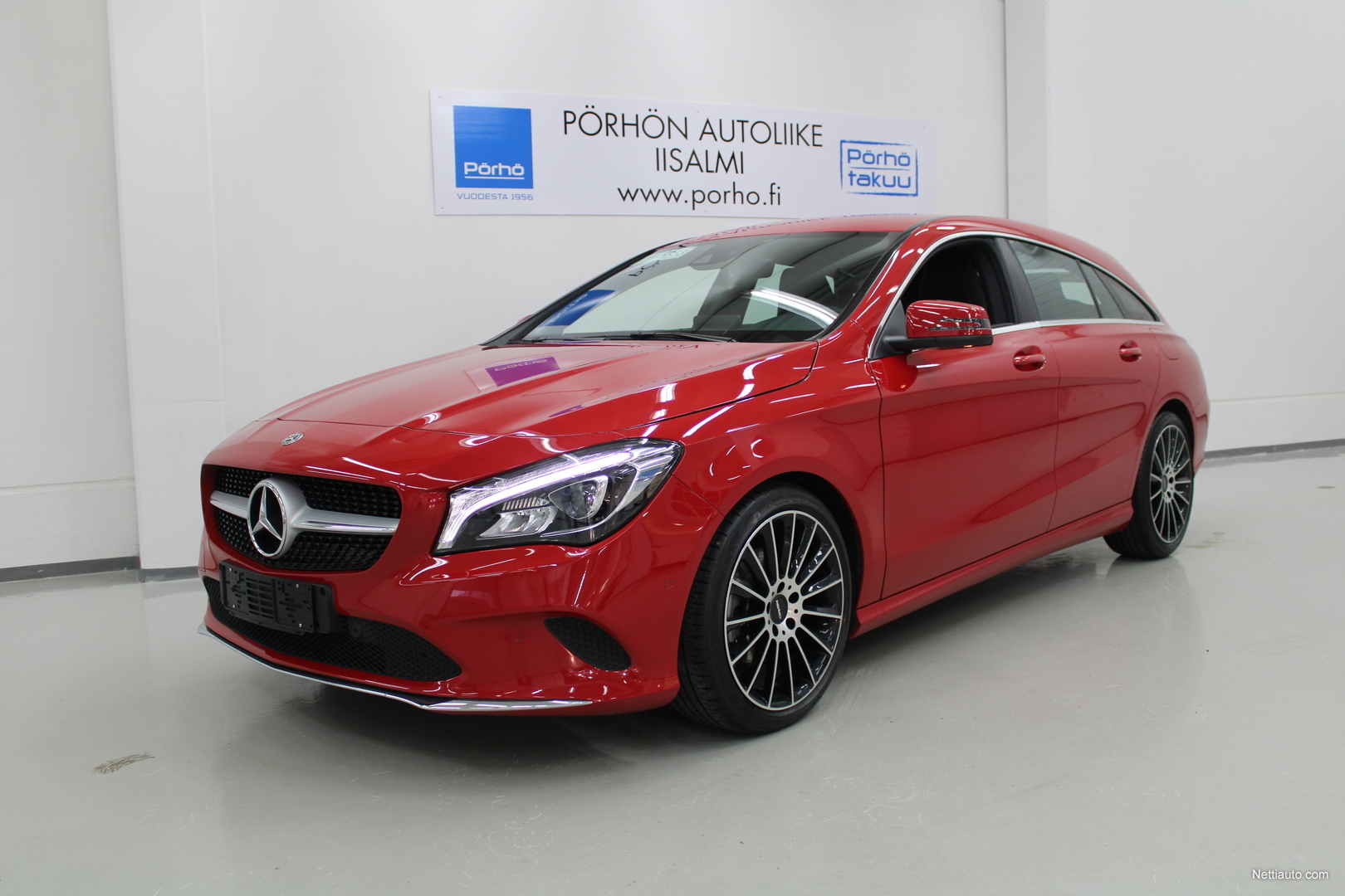 MercedesBenz CLA 200 A Shooting Brake Farmari 2018 Vaihtoauto