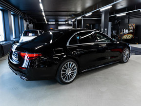 Mercedes-Benz S