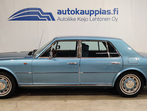 Rolls-Royce Silver Spirit