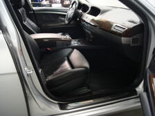BMW 740