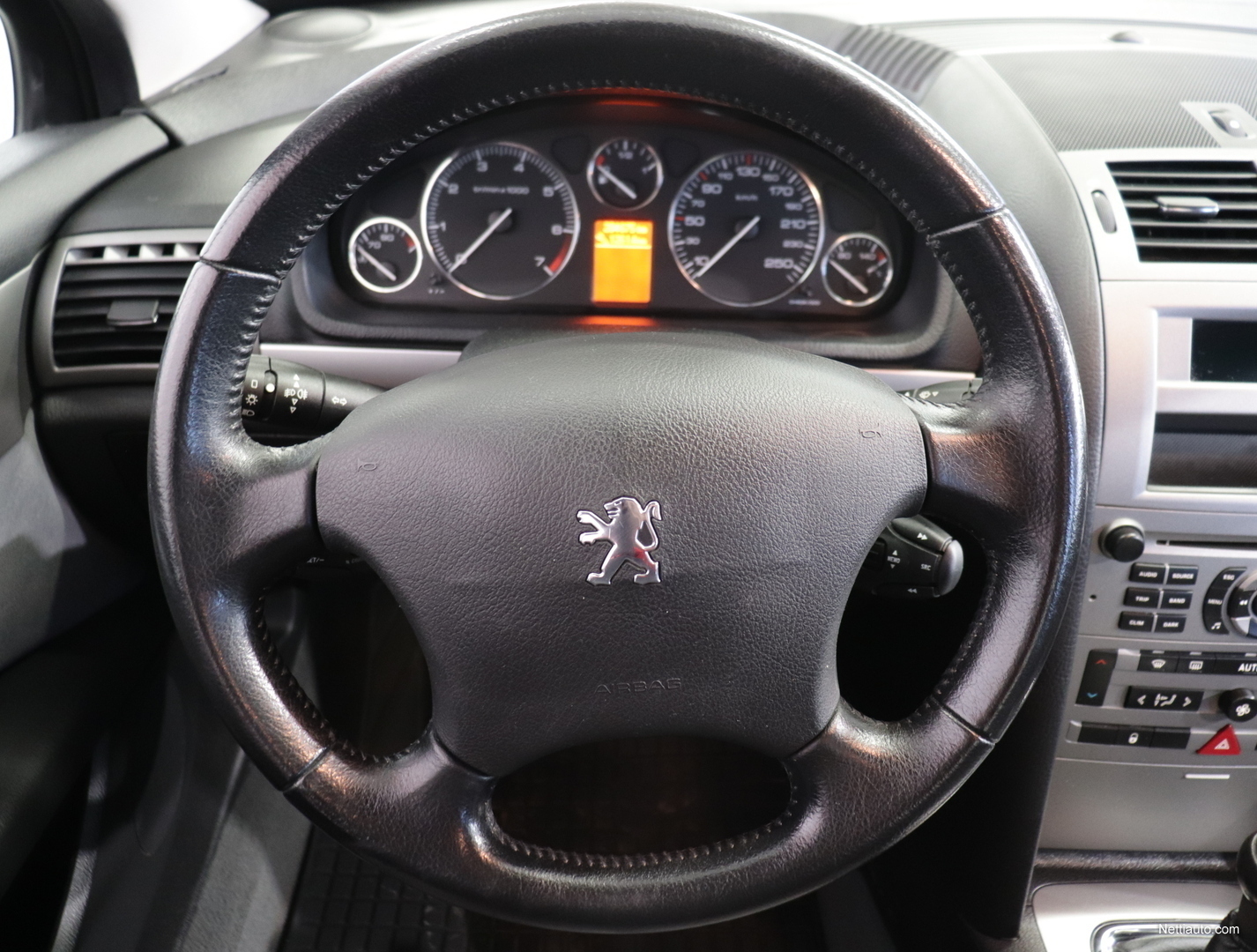 Peugeot 407 Esplanade 2,0 Business - Vähän ajettu